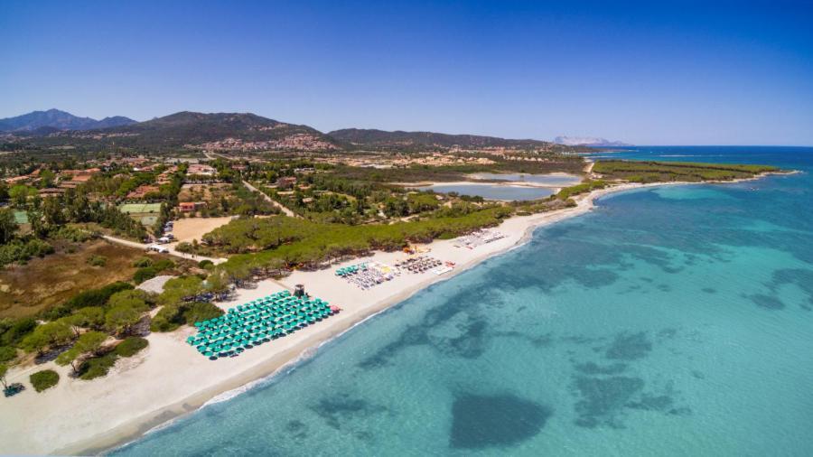 Hotel Nicolaus Club Li Cucutti Agrustos Esterno foto